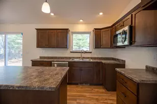 610 Still Waters Ln, Plover, WI 54467 - Photo 10