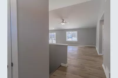 860 Torrey Pines Way, Plover, WI 54467 - Photo 2