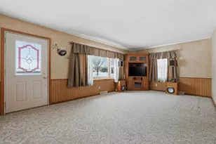 2900 Dixon St, Stevens Point, WI 54481 - Photo 6