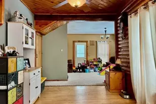 322 Maple St, Granton, WI 54436 - Photo 8