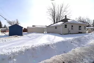 208 W Clark St, Spencer, WI 54479 - Photo 40