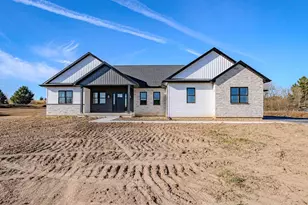 231768 N 104th Ave, Wausau, WI 54401 - Photo 2