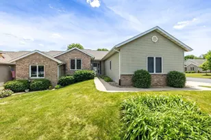 209 Morningside Dr, , WI 53531 - Photo 1