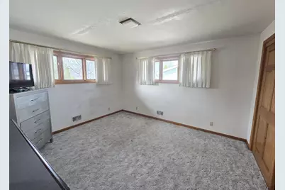 1920 Pleasant View Drive, Wisconsin Rapids, WI 54494 - Photo 10