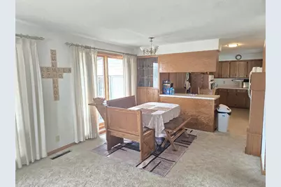 1920 Pleasant View Drive, Wisconsin Rapids, WI 54494 - Photo 4