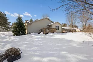 1016 Wildwood Dr, Stevens Point, WI 54482 - Photo 4