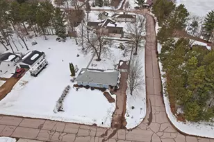 1915 School St, Stevens Point, WI 54481 - Photo 4