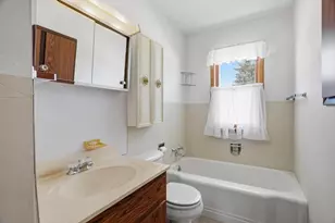 1113 E 4th St, Marshfield, WI 54449 - Photo 10