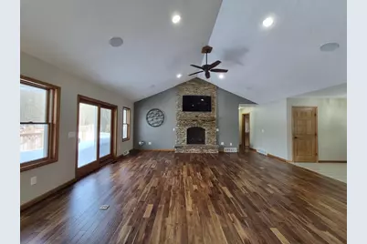 8268 Heggelund Lane, Marshfield, WI 54449 - Photo 4