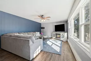 1424 N 2nd Dr, Stevens Point, WI 54482 - Photo 8