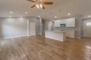 5565 Forest Creek Rd, Stevens Point, WI 54482 - Photo 6