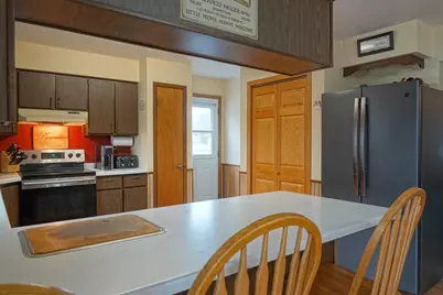 338 N Franklin Street, Stetsonville, WI 54480 - Photo 6