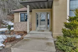 1806 Eagle Valley Ln, Wausau, WI 54403 - Photo 6