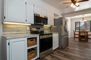 412 S Cypress Ave, Marshfield, WI 54449 - Photo 10