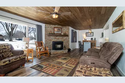 412 S Cypress Avenue, Marshfield, WI 54449 - Photo 6
