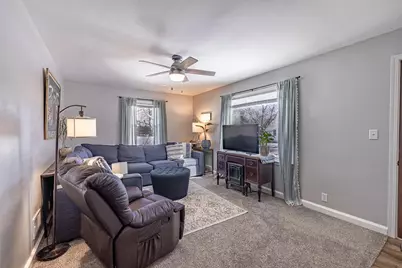 328 N 7th Avenue, Wausau, WI 54401 - Photo 4