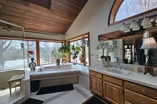 9893 Bluff Dr, Pittsville, WI 54466 - Photo 16