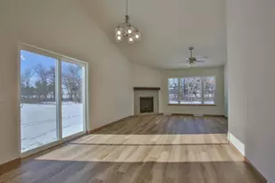 930 Morning Star Ln, Plover, WI 54467 - Photo 6
