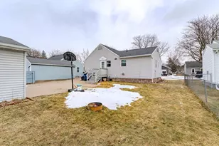 1008 N 9th Ave, Wausau, WI 54401 - Photo 28
