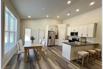 217 2nd Street, Stevens Point, WI 54481 - Photo 2