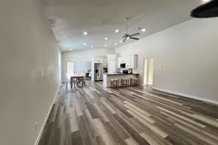 217 2nd St, Stevens Point, WI 54481 - Photo 8