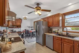 1160 Lakewood Ln, Wisconsin Rapids, WI 54494 - Photo 6