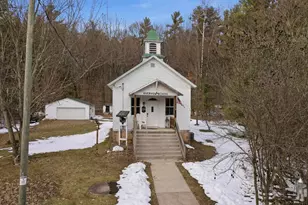 E303 Nottleson Rd, Scandinavia, WI 54977 - Photo 2