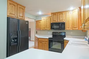 124 N Lincoln, Stetsonville, WI 54480 - Photo 4