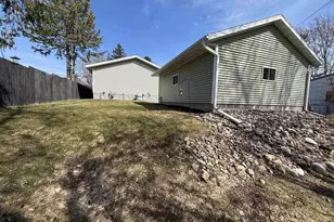 909 Grand Ave, Merrill, WI 54452 - Photo 14