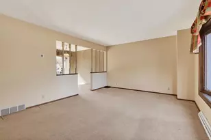 2641 Parkway Ct, Wisconsin Rapids, WI 54494 - Photo 12