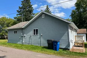 384 Court St, Park Falls, WI 54552 - Photo 2