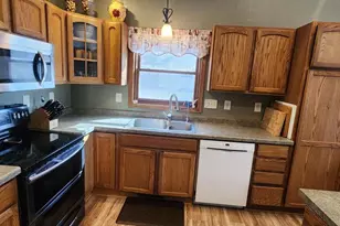 1606 Meadowview Rd, Wausau, WI 54403 - Photo 12