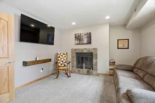 1611 N Broadway Ave, Marshfield, WI 54449 - Photo 30