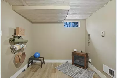 1611 N Broadway Avenue, Marshfield, WI 54449 - Photo 34