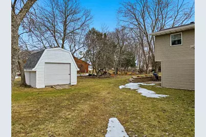 1611 N Broadway Avenue, Marshfield, WI 54449 - Photo 40