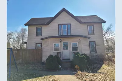 219 E Lincoln Street, Augusta, WI 54722 - Photo 1