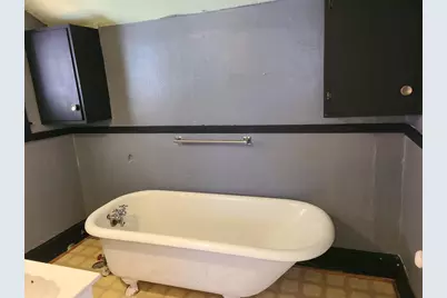 219 E Lincoln Street, Augusta, WI 54722 - Photo 10