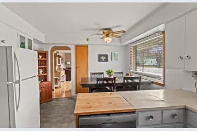 516 Sixth Avenue, Stevens Point, WI 54481 - Photo 6