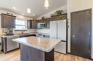 8909 Hinner Springs Dr, Weston, WI 54476 - Photo 10