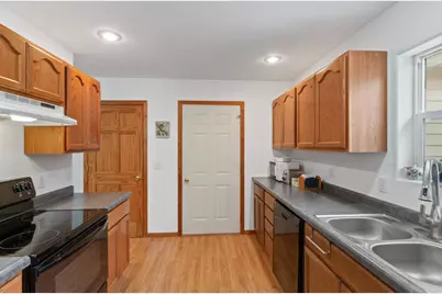 3323 Rosewood Drive, Plover, WI 54467 - Photo 4