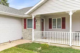 4641 Ridgeview Ct, Wisconsin Rapids, WI 54494 - Photo 4