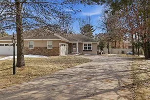 4277 Windsong Pl, Plover, WI 54467 - Photo 2