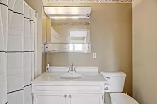 1906 S Cedar Ave, Marshfield, WI 54449 - Photo 28