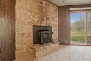 1906 S Cedar Ave, Marshfield, WI 54449 - Photo 18