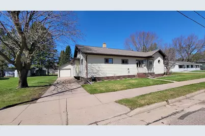 418 Hogan Street, Antigo, WI 54409 - Photo 2