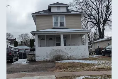 703 S Cedar Avenue, Marshfield, WI 54449 - Photo 2