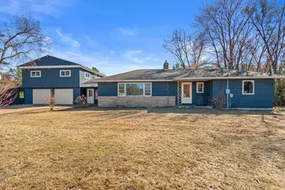 1020 Griffith Avenue, Wisconsin Rapids, WI 54494 - Photo 2