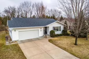 1011 20th Pl, Wisconsin Rapids, WI 54494 - Photo 4