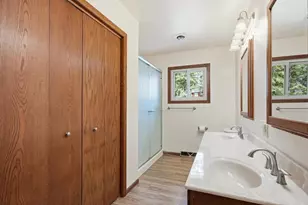 1121 Fairview Dr, Marshfield, WI 54449 - Photo 10