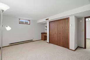 1121 Fairview Dr, Marshfield, WI 54449 - Photo 8